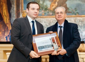 Компания «ГЛЕНДО-РУС» награждена Почетным дипломом Государственного Эрмитажа 